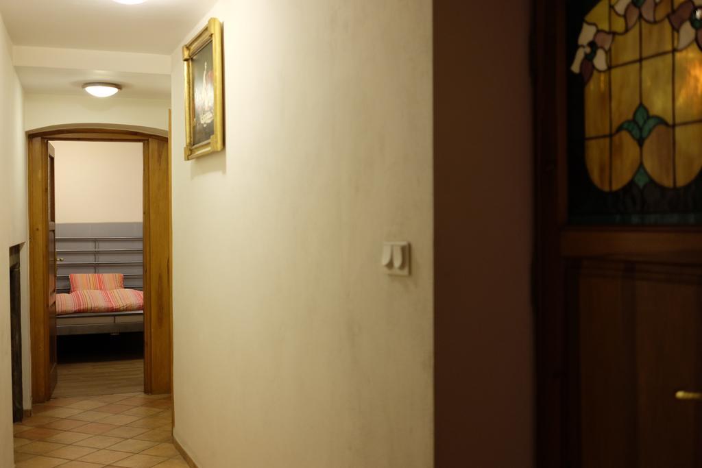 Academus Pub & Guest House Wrocław Eksteriør billede
